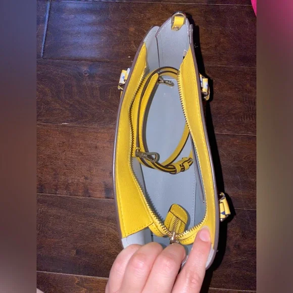 Kate Spade Yellow Daisy Floral Satchel Crossbody Bag - Picture 8 of 12